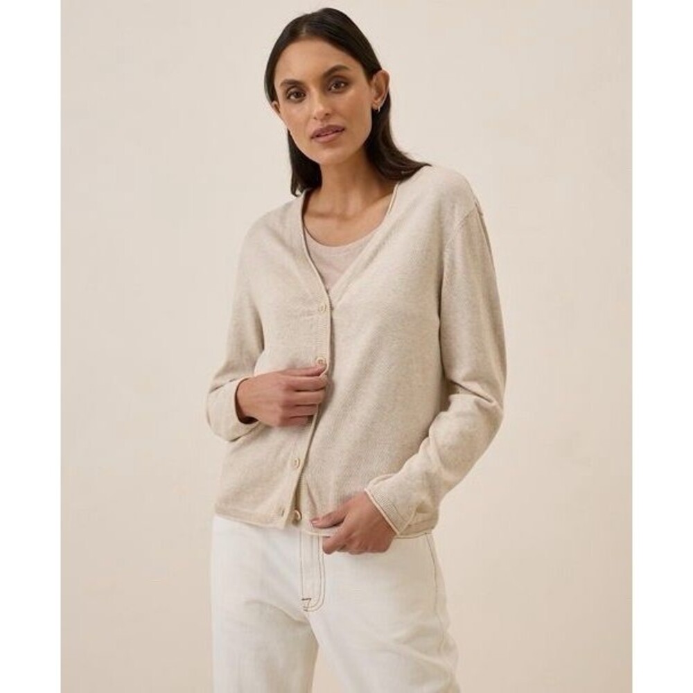 Pact Women's Classic Fine Knit V-Neck Cardigan Sandshell Heather Top SZ XS